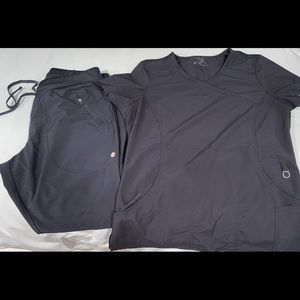 Cherokee Infinity Graphite Scrub Set